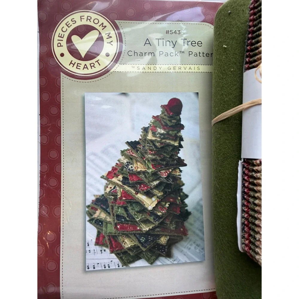 New Pieces From My Heart A Tiny Tree Kit Moda Fabric Bundle Christmas Quilting